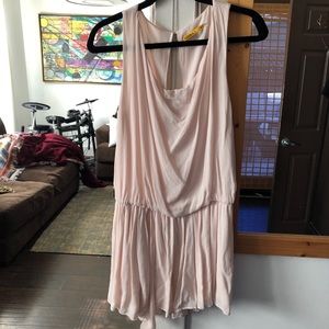 Alice and Olivia light pink cocktail dress